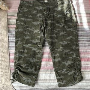 Eddie Bauer camo pants